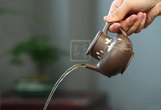 《玉蘭》 《玉蘭》