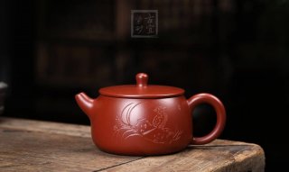 《玉潤》宜興紫砂壺助理工藝美術師純手工大紅袍泡茶壺茶具 《玉潤》宜興紫砂壺助理工藝美術師純手工大紅袍泡茶壺茶具