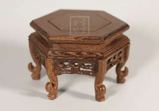 《紫砂壺六角擺件底座》 《紫砂壺六角擺件底座》