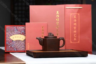 龍運(yùn)八方 龍運(yùn)八方