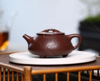 《景舟石瓢》 《景舟石瓢》