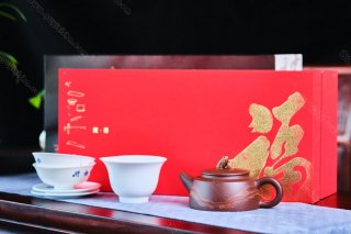 雨花相依 (兩杯兩碟一公道) 雨花相依 (兩杯兩碟一公道)