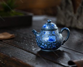 全手工點(diǎn)彩潘壺 全手工點(diǎn)彩潘壺