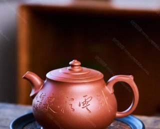 臥云沁泉 臥云沁泉