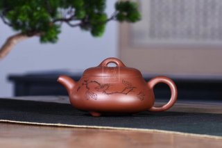 《漢唐石瓢》宜興紫砂壺實(shí)力派名家全手工茶壺老師底槽青石瓢 《漢唐石瓢》宜興紫砂壺實(shí)力派名家全手工茶壺老師底槽青石瓢