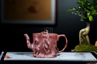 《高梅樁》宜興紫砂壺名家高級工藝美術師手工底槽青梅樁泡茶壺茶具 《高梅樁》宜興紫砂壺名家高級工藝美術師手工底槽青梅樁泡茶壺茶具
