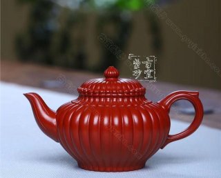 《筋紋笑櫻》 《筋紋笑櫻》