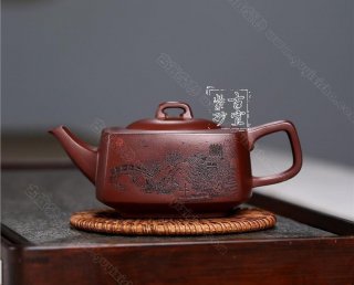 《君方》 《君方》