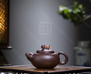 《福豬》 《福豬》