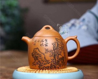 《秦權(quán)》 《秦權(quán)》