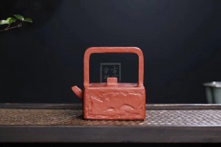 《漢韻提梁》宜興紫砂壺作品全手工大紅袍 《漢韻提梁》宜興紫砂壺作品全手工大紅袍