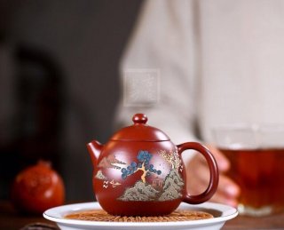 《泥繪龍蛋》 《泥繪龍蛋》