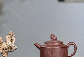 瑞獅獻(xiàn)福 瑞獅獻(xiàn)福